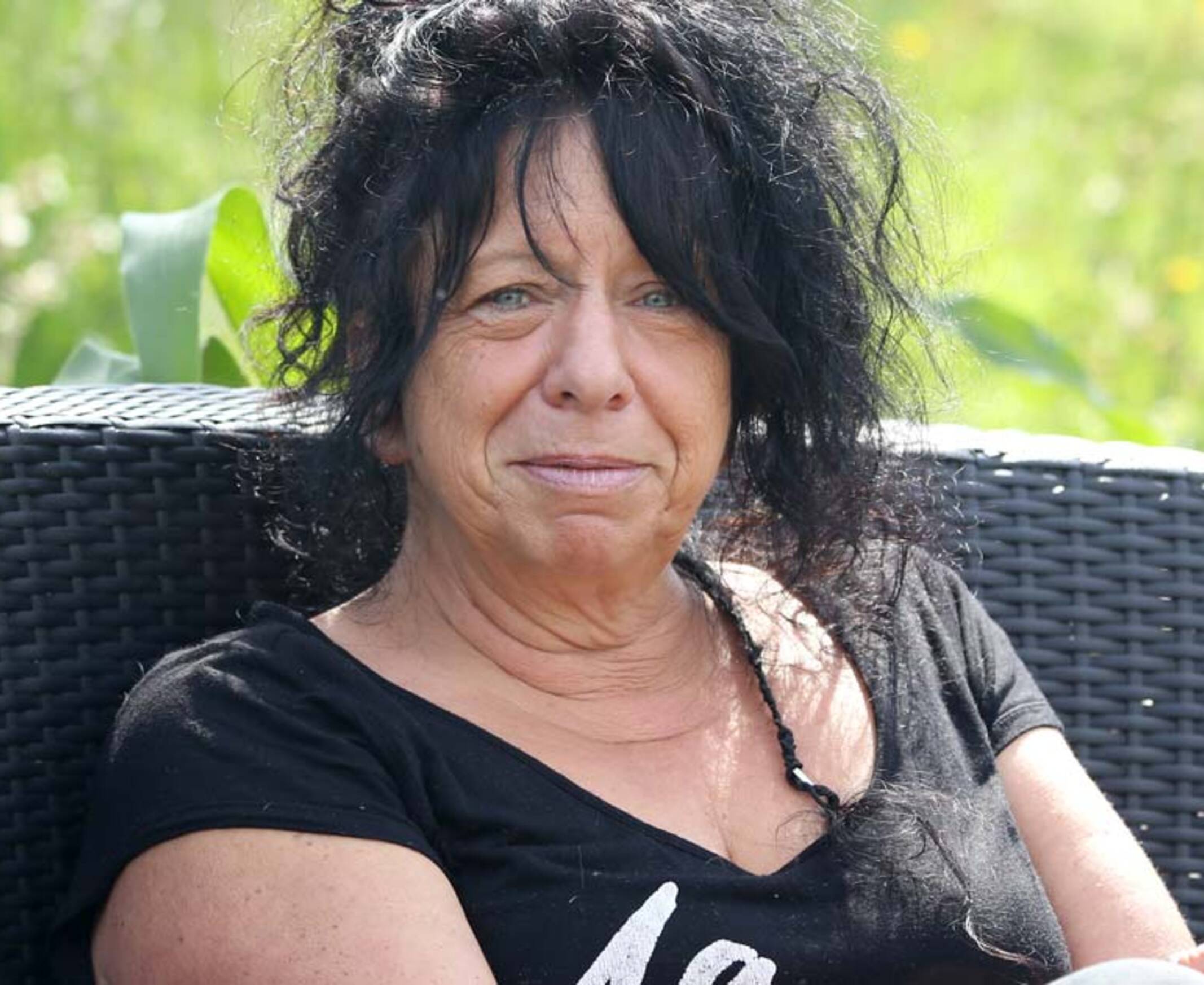 I suoi tre figli, che non abitano lontano, l’hanno sempre aiutata.